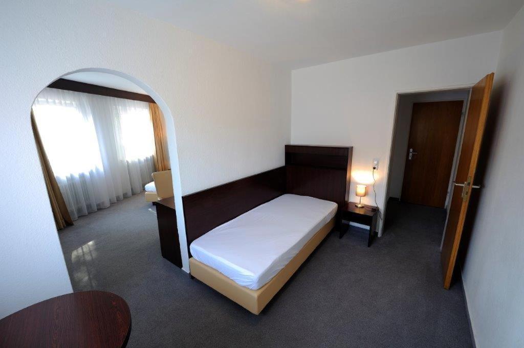 Hotel Zur Post Steimbke Exteriör bild